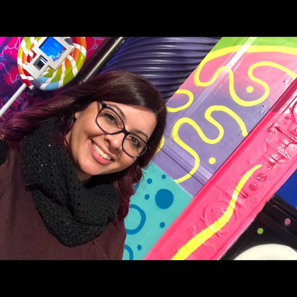 Meet your Posher, Andriana